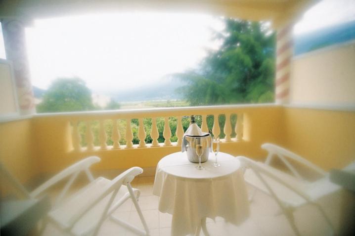 Hotel Maria Theresia Silandro Habitación foto